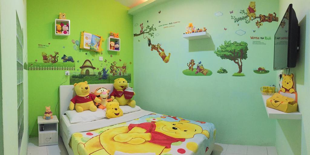 Deluxe Queen Room